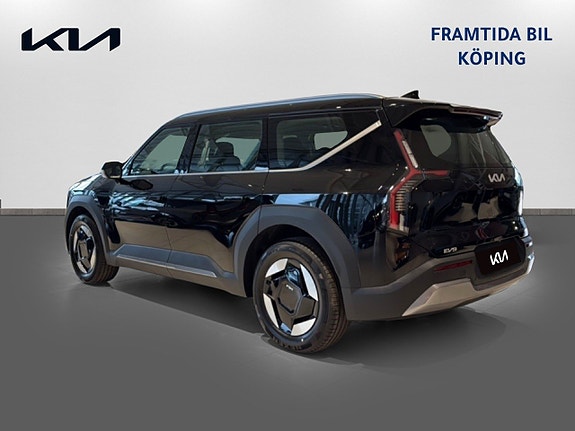 Kia EV9 6 of 21