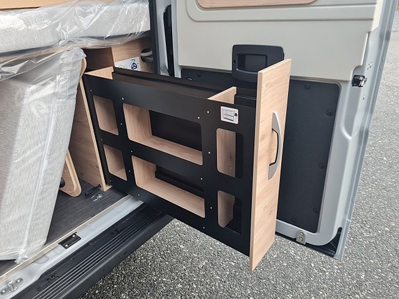 Dethleffs GlobeTrail 540 DR automat, dieselvärme, extra säng, kanonfin 9 of 23