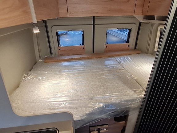 Dethleffs GlobeTrail 540 DR automat, dieselvärme, extra säng, kanonfin 14 of 23