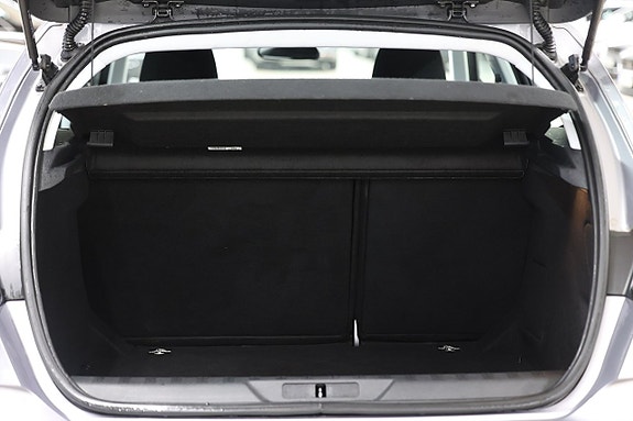 Peugeot 308 9 of 20