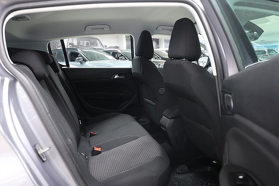 Peugeot 308 11 of 20