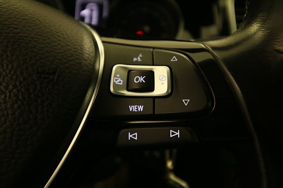 Volkswagen Golf I 24 of 26