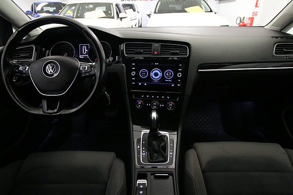 Volkswagen Golf I 14 of 26