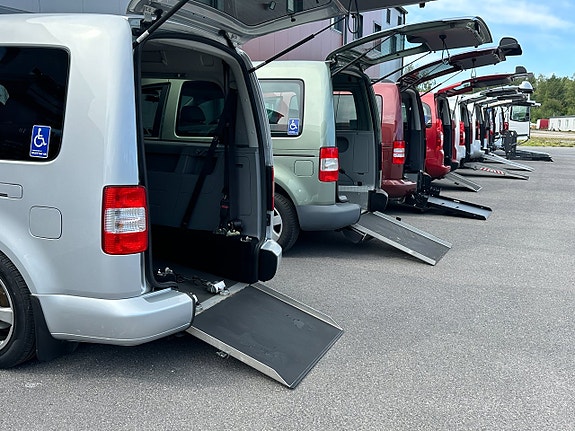 Volkswagen Caddy Maxi 25 of 26