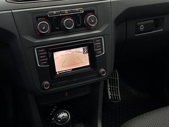 Volkswagen Caddy Maxi 21 of 26
