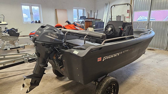 Pioner 14 Active utt -23 Yamaha F25 GETL -23 endast 6 tim