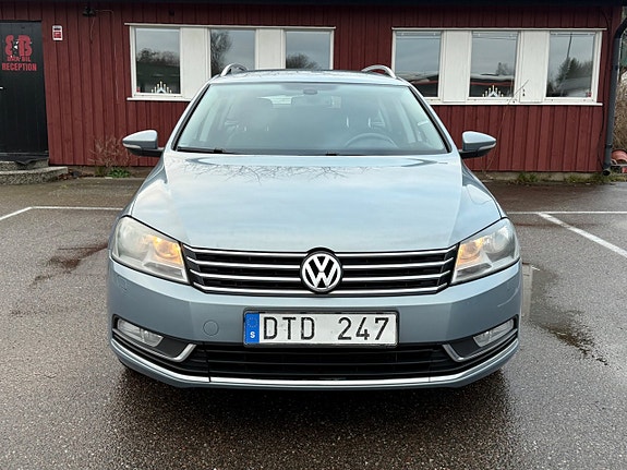 Volkswagen Passat 4 of 5