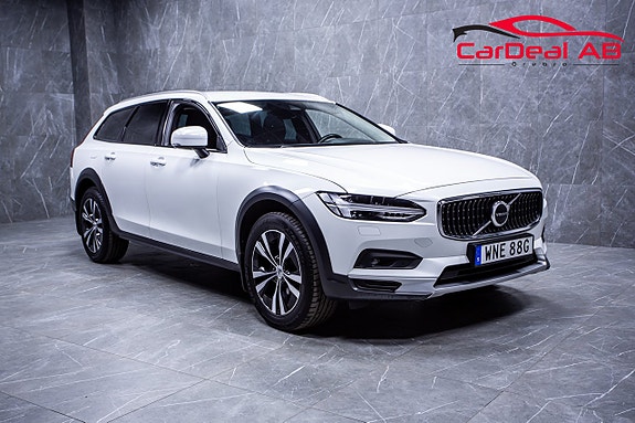 Volvo V90 Cross Country