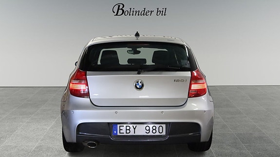 BMW 120 5 of 24