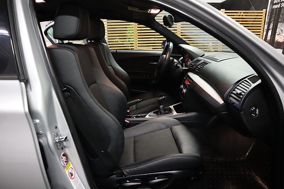 BMW 120 16 of 24
