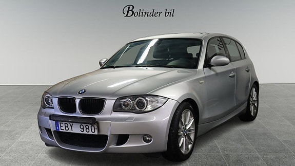 BMW 120 3 of 24