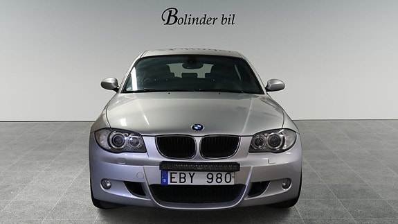 BMW 120 2 of 24