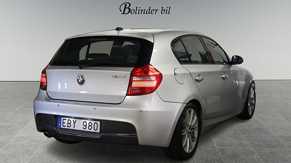 BMW 120 6 of 24