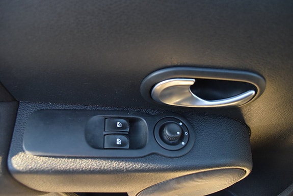 Renault Modus 14 of 21