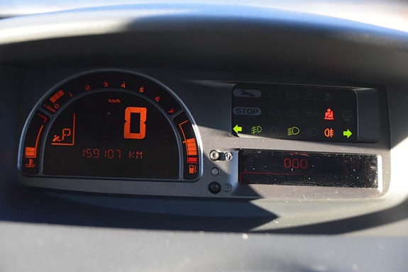 Renault Modus 11 of 21