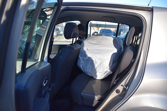 Renault Modus 10 of 21