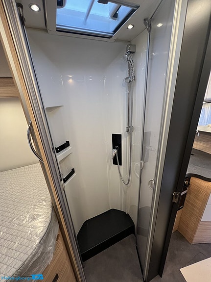 Malibu I 470 RB - LE Comfort 4,2t MB * 3,95% * ALDE * 170hk * Markis * RÄNTEKAMPANJ 3.95% Månadskostnad 7,247:- 16 of 21