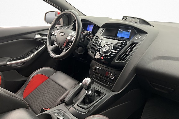 Ford Focus 23 of 25