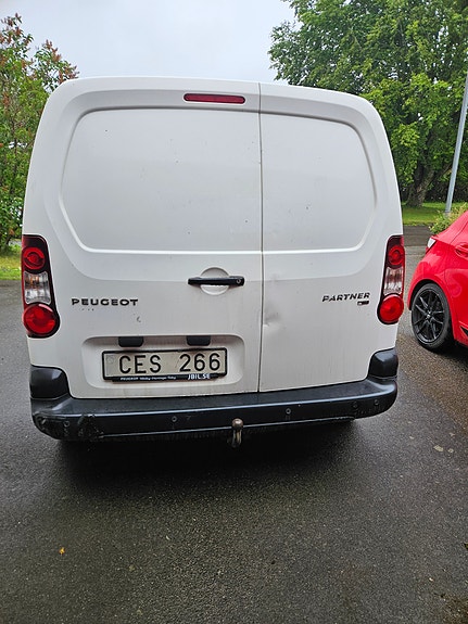 Peugeot Partner 4 of 10
