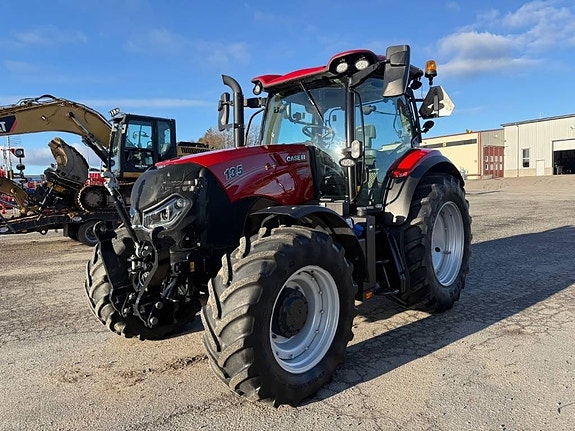 CASE IH Maxxum 135