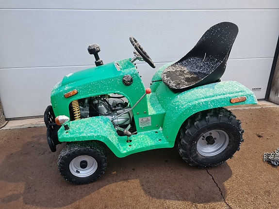 Övriga Barn traktor hjulklappen 14900 kr