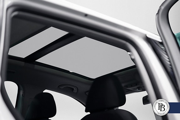 Volkswagen Tiguan 21 of 24