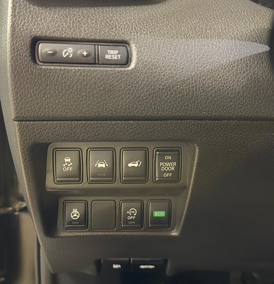 Nissan X-Trail 13 of 22