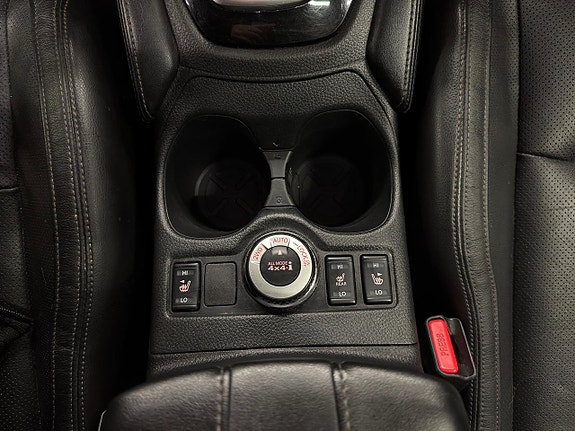 Nissan X-Trail 18 of 22