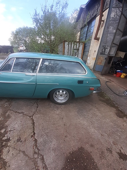 Volvo P1800 ES 10 of 11