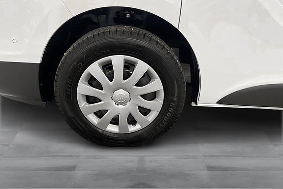 Nissan Primastar 12 of 15