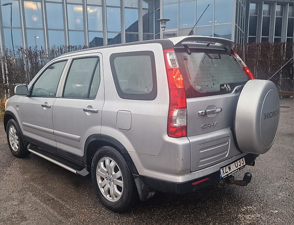 Honda CR-V 3 of 5