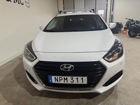 Hyundai i40 4 of 5