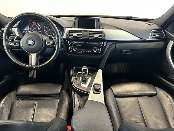 BMW 320 12 of 18