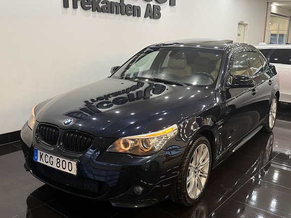 BMW 530i 3 of 4