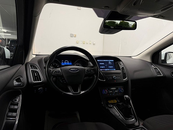 Ford Focus 4 of 5