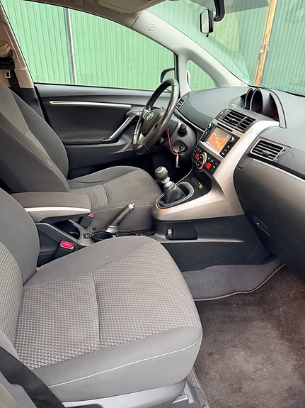 Toyota Verso 10 of 18