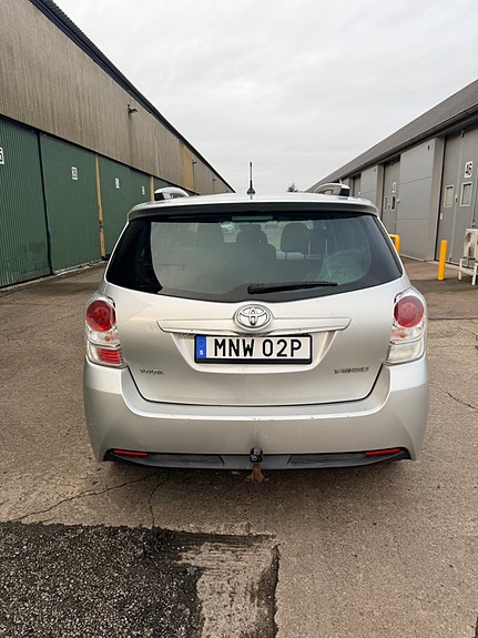 Toyota Verso 5 of 5