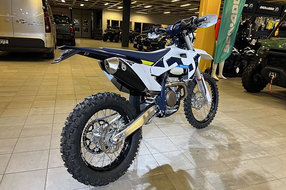 Husqvarna FE 250 2026 *0% Ränta* 10.000:- Rabatt 4 of 9
