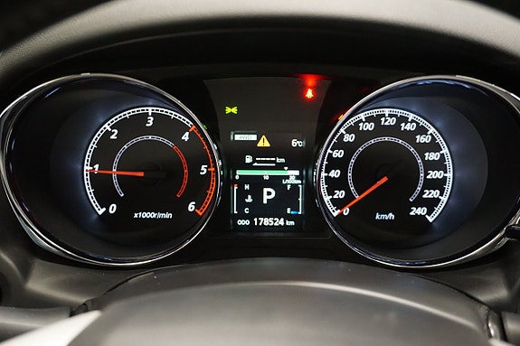 Mitsubishi ASX 20 of 26