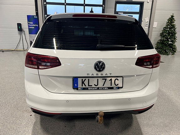 Volkswagen Passat 4 of 5