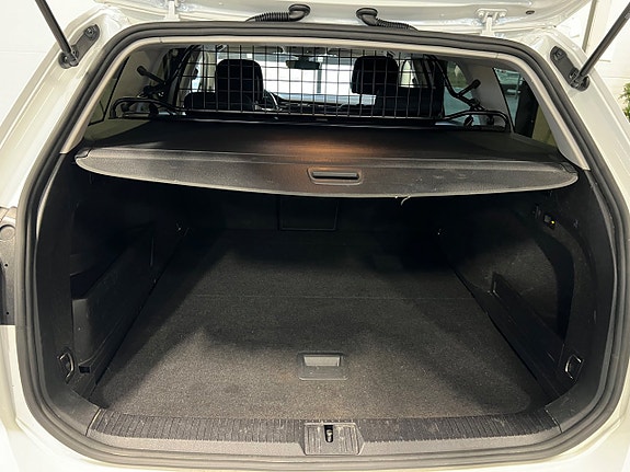 Volkswagen Passat 5 of 5