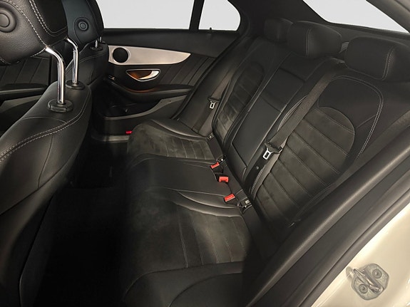 Mercedes-Benz C200 d 15 of 16