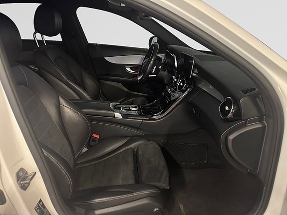 Mercedes-Benz C200 d 10 of 16
