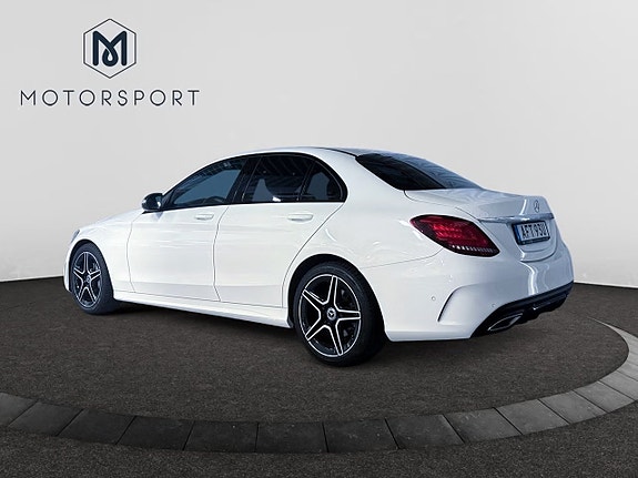 Mercedes-Benz C200 d 10 of 17