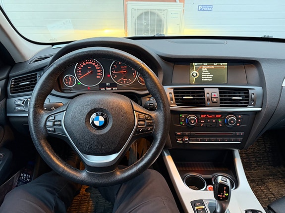 BMW X3 9 of 14