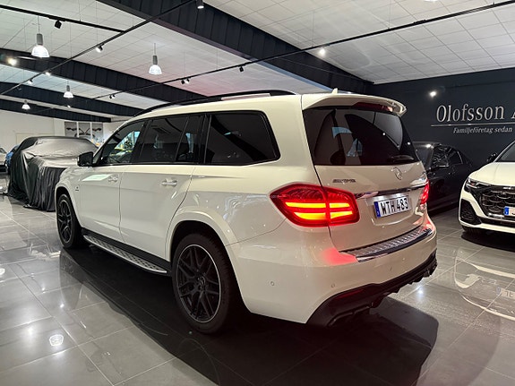 Mercedes-Benz GLS63 3 of 30