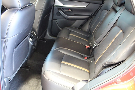 Mazda CX-60 6 of 8