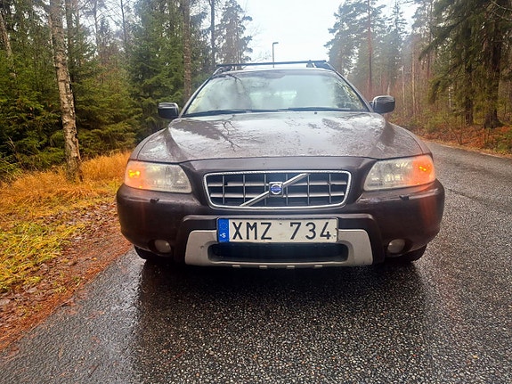 Volvo XC70 8 of 25