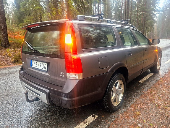Volvo XC70 6 of 25