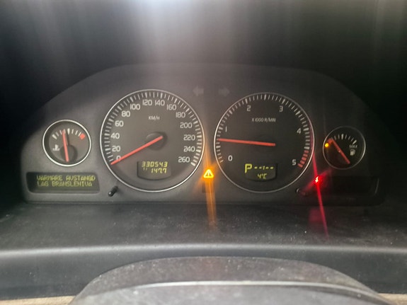 Volvo XC70 10 of 25